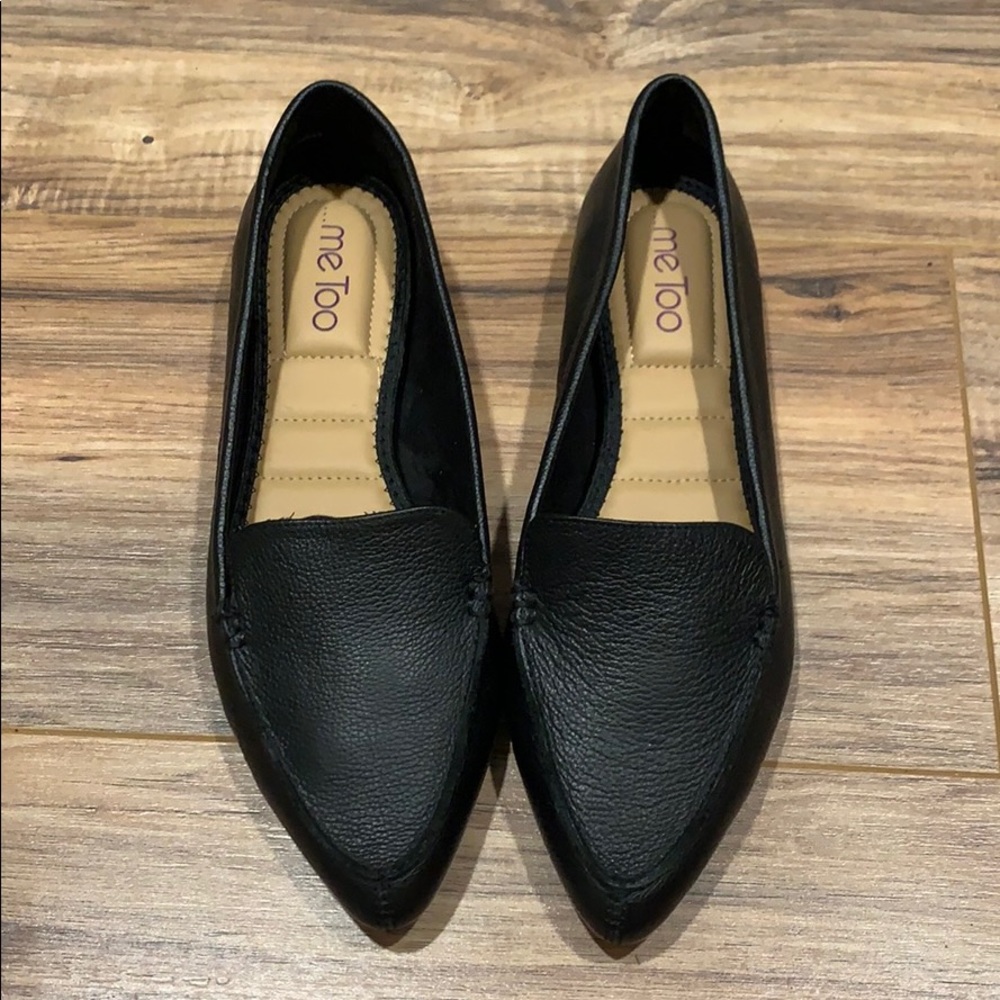 NWOT Me Too black pointed toe flats